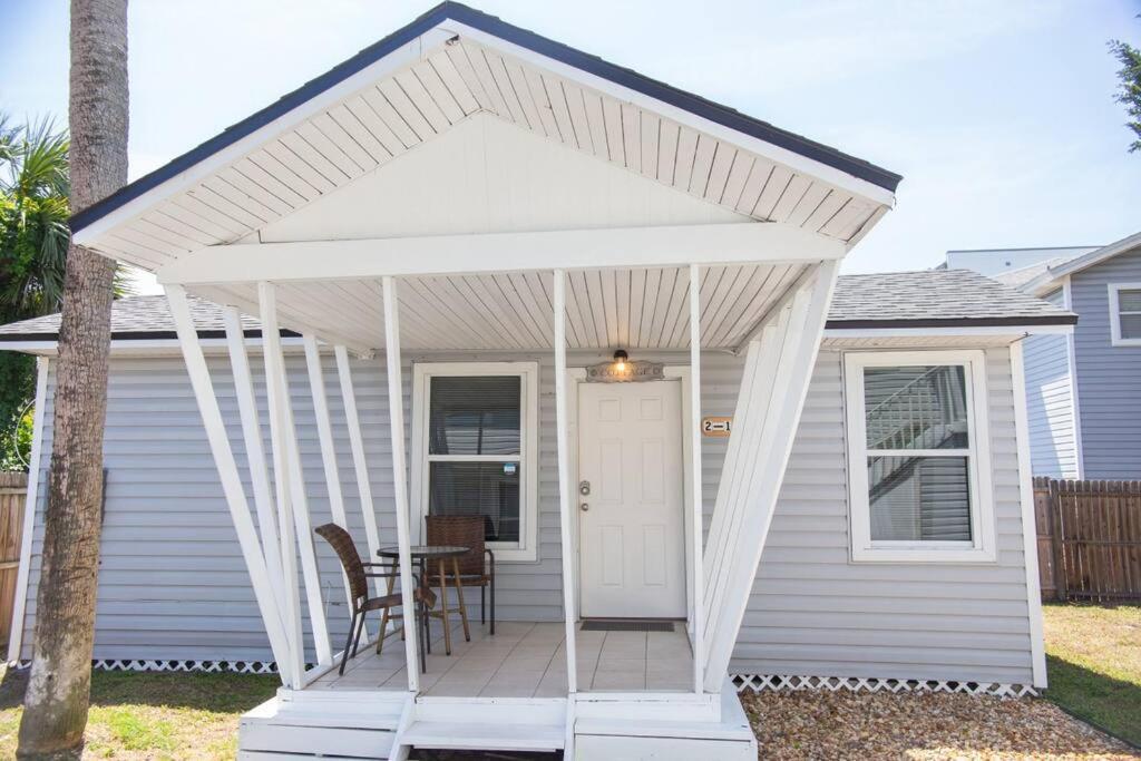 Holiday home Cozy Only 4 Blocks From The Ocean Jacksonville Beach